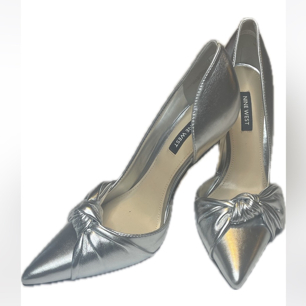 Nine West - Women’s Silver High Heel Shoes - Size 7 1/2 - NWOT